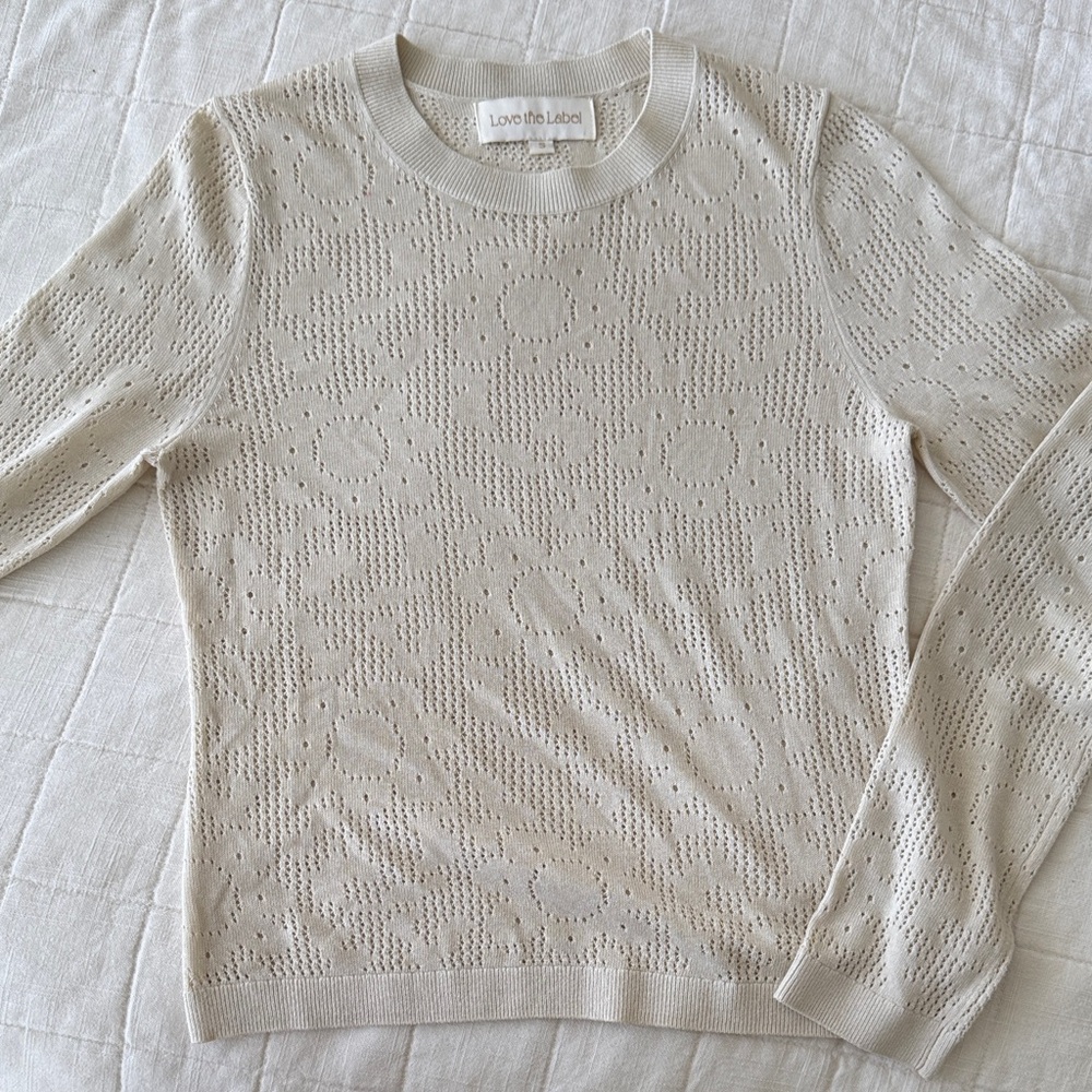 Love the Label Women's Cream Crew Neck Sweater